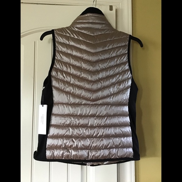 SOLD🆕CALVIN KLEIN PERFORMANCE WOMENS (SzM) - Picture 4 of 12